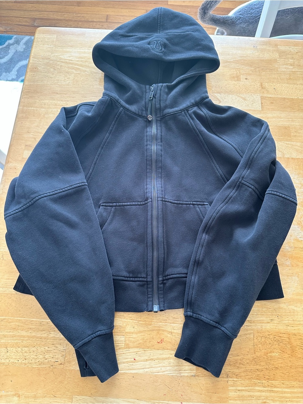 Lululemon full-zip scuba hoodie XS/S